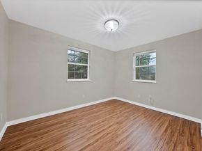 824 E Prairie View Road , Crowley Texas 76036