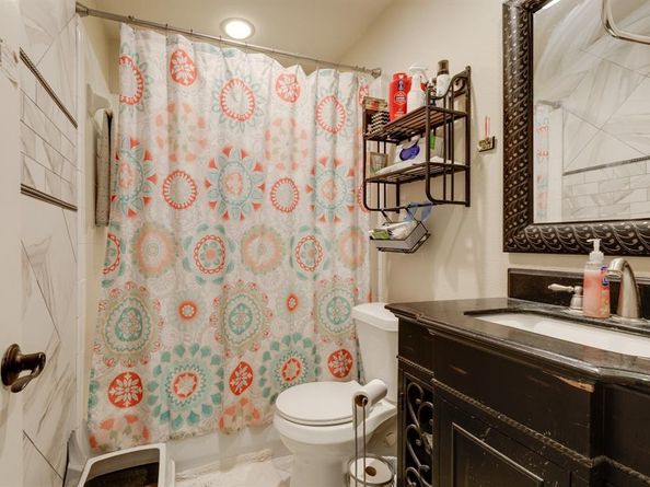 1  Foxborough Court , Heath Texas 75032