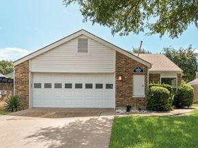 14826  Le Grande Drive , Addison Texas 75001