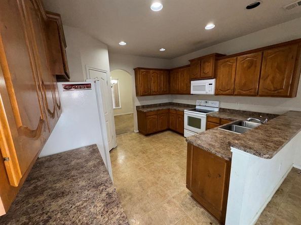 1114  Sunderland Court , Fort Worth Texas 76134