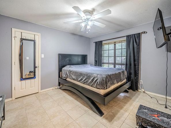 5609  Euclid Drive , Arlington Texas 76013