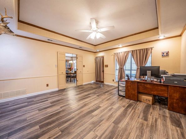 5609  Euclid Drive , Arlington Texas 76013