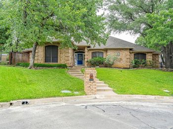 5609  Euclid Drive 