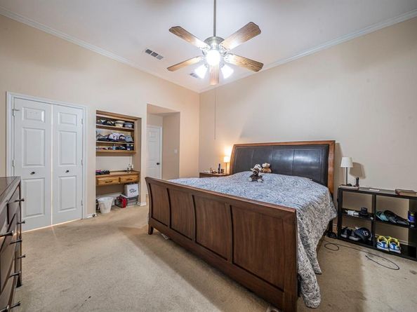 5609  Euclid Drive , Arlington Texas 76013