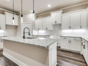 4113  Metropolitan Avenue , Dallas Texas 75210