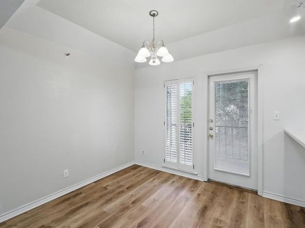3105  San Jacinto Street  207, Dallas Texas 75204