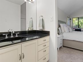 2633  McCart Avenue , Fort Worth Texas 76110