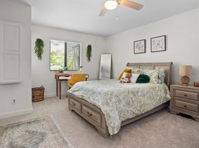 2633  McCart Avenue , Fort Worth Texas 76110