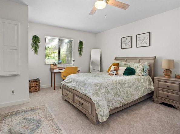 2633  McCart Avenue , Fort Worth Texas 76110