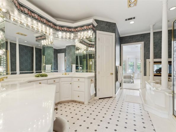 800  John Mccain Road , Colleyville Texas 76034