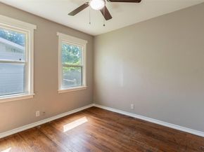 1610  Florence Street , Arlington Texas 76010