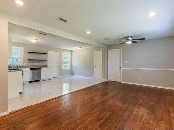 1610  Florence Street , Arlington Texas 76010