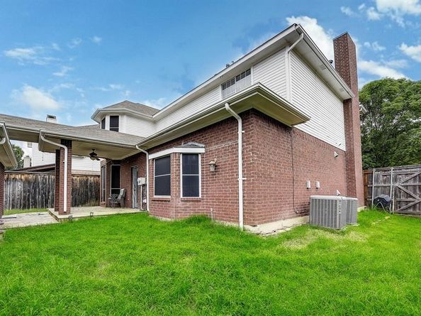 2301  Mapleleaf Lane , Flower Mound Texas 75028