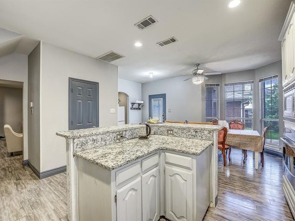 2301  Mapleleaf Lane , Flower Mound Texas 75028