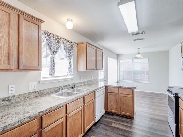 3925  Cane River Road , Fort Worth Texas 76244