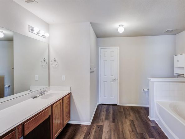 3925  Cane River Road , Fort Worth Texas 76244