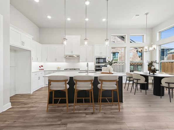 2067  Spotted Fawn Drive , Arlington Texas 76005