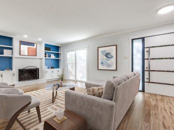 2638  Custer Parkway 
