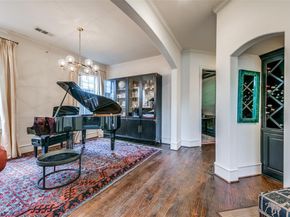 6363  Vanderbilt Avenue , Dallas Texas 75214