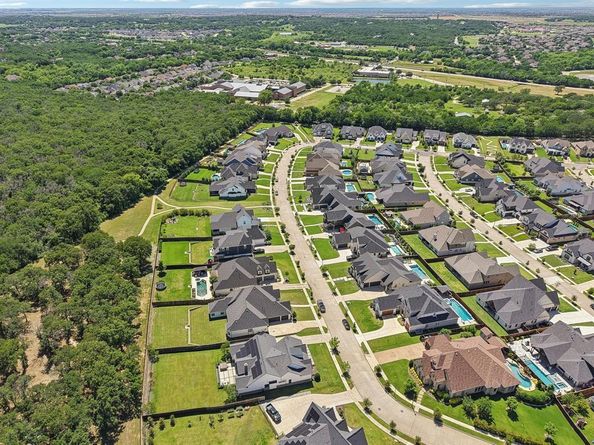 424  Trigger Trail , Argyle Texas 76226