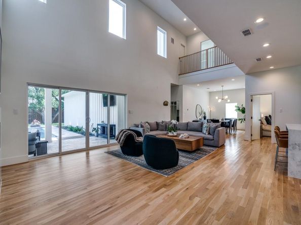 6452  Lavendale Avenue , Dallas Texas 75230
