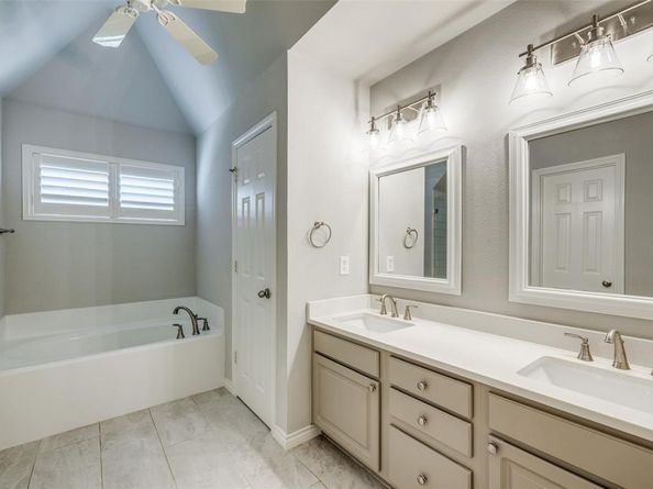 2404  Summer Court , Arlington Texas 76001