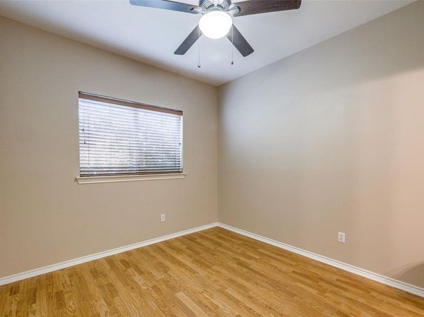 2404  Summer Court , Arlington Texas 76001