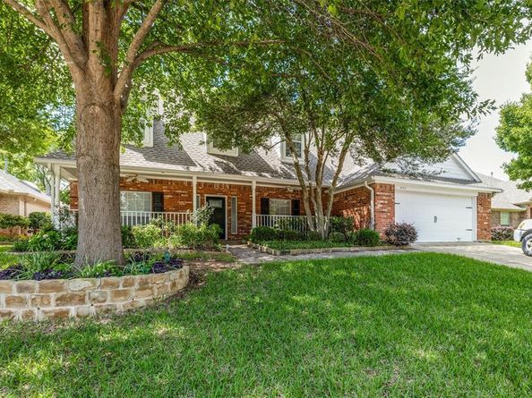 2404  Summer Court , Arlington Texas 76001