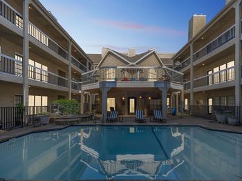 4800 W Lovers Lane 