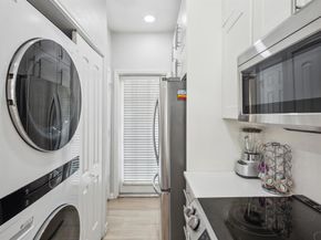 4800 W Lovers Lane  113, Dallas Texas 75209