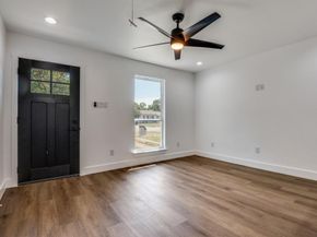 1103 W Saner Avenue , Dallas Texas 75224
