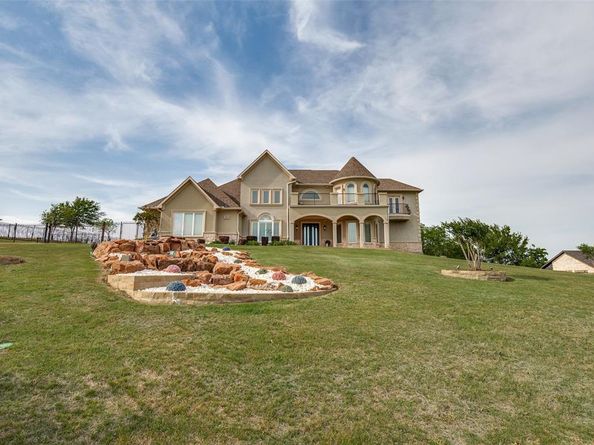 3072  Rosebud Court , Grand Prairie Texas 75104