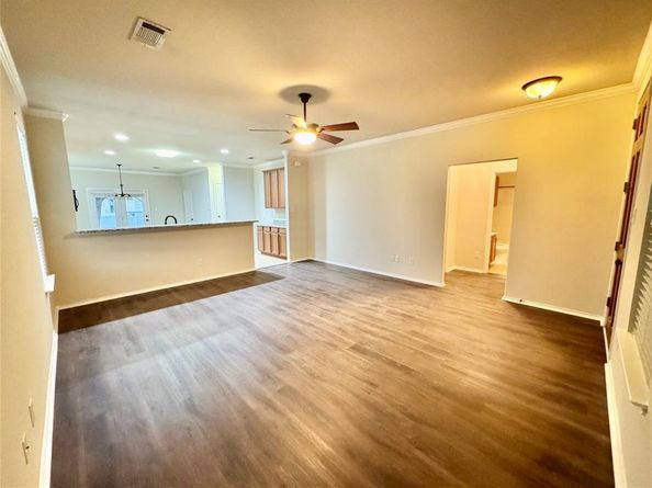 932  King George Lane , Savannah Texas 76227