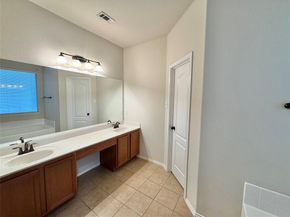 932  King George Lane , Savannah Texas 76227