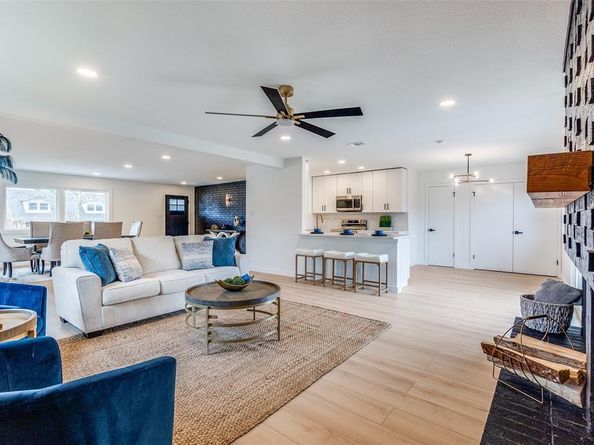 3741  Crown Shore Drive , Dallas Texas 75244