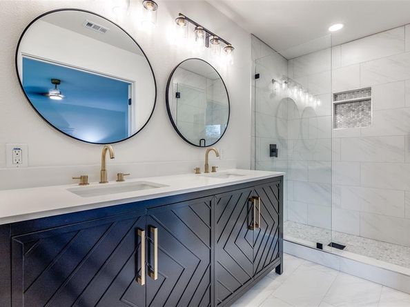 3741  Crown Shore Drive , Dallas Texas 75244