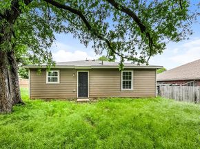 4813  Chapman Street , Fort Worth Texas 76105