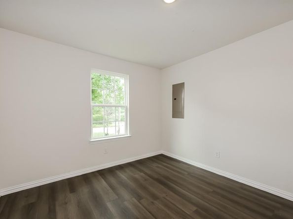 4813  Chapman Street , Fort Worth Texas 76105