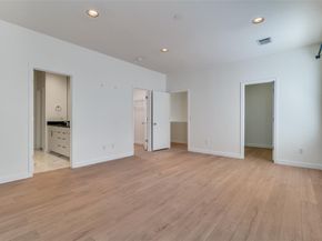 3251  Cambrick Street  13, Dallas Texas 75204