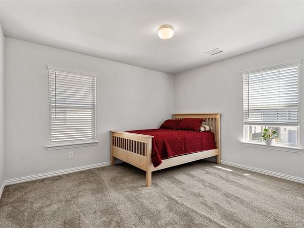 4652  Raleigh Dalton Road , Dallas Texas 75227