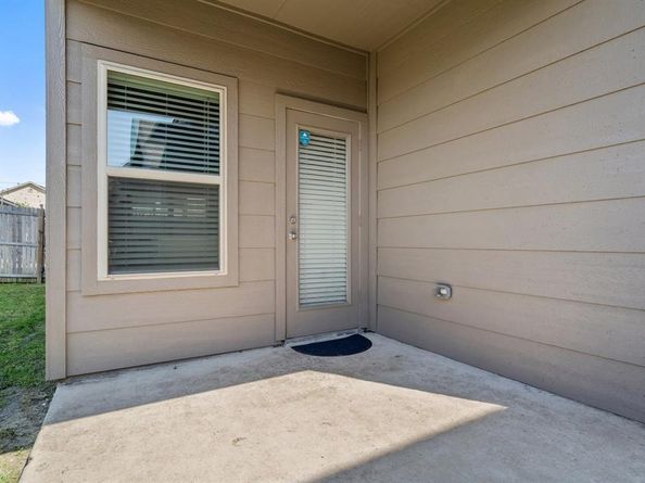4652  Raleigh Dalton Road , Dallas Texas 75227