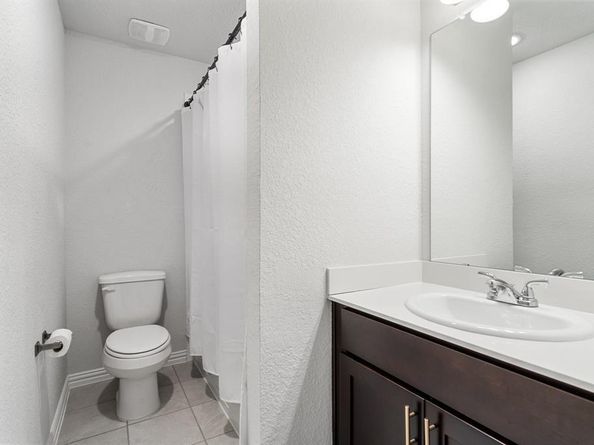 4652  Raleigh Dalton Road , Dallas Texas 75227