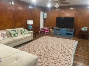 1952  Rambling Ridge Lane , Carrollton Texas 75007