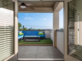 5495  Ashby Grove Street , Dallas Texas 75209