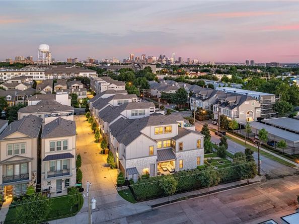5495  Ashby Grove Street , Dallas Texas 75209