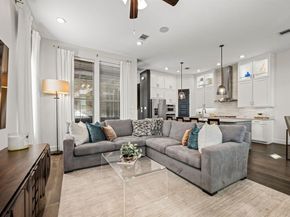 5495  Ashby Grove Street , Dallas Texas 75209