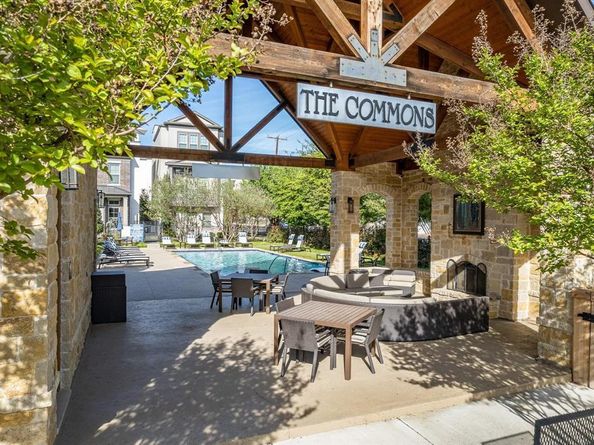 5495  Ashby Grove Street , Dallas Texas 75209