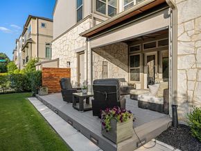 5495  Ashby Grove Street , Dallas Texas 75209