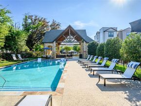 5495  Ashby Grove Street , Dallas Texas 75209