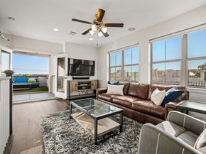 5495  Ashby Grove Street , Dallas Texas 75209